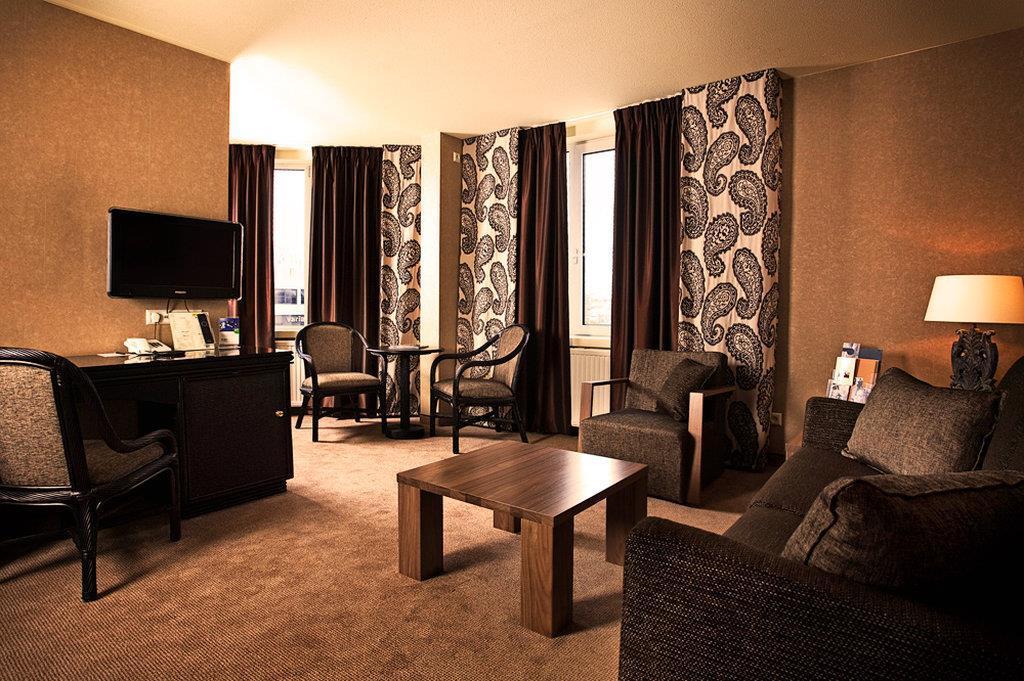 Carlton Oasis Hotel Spijkenisse Rom bilde