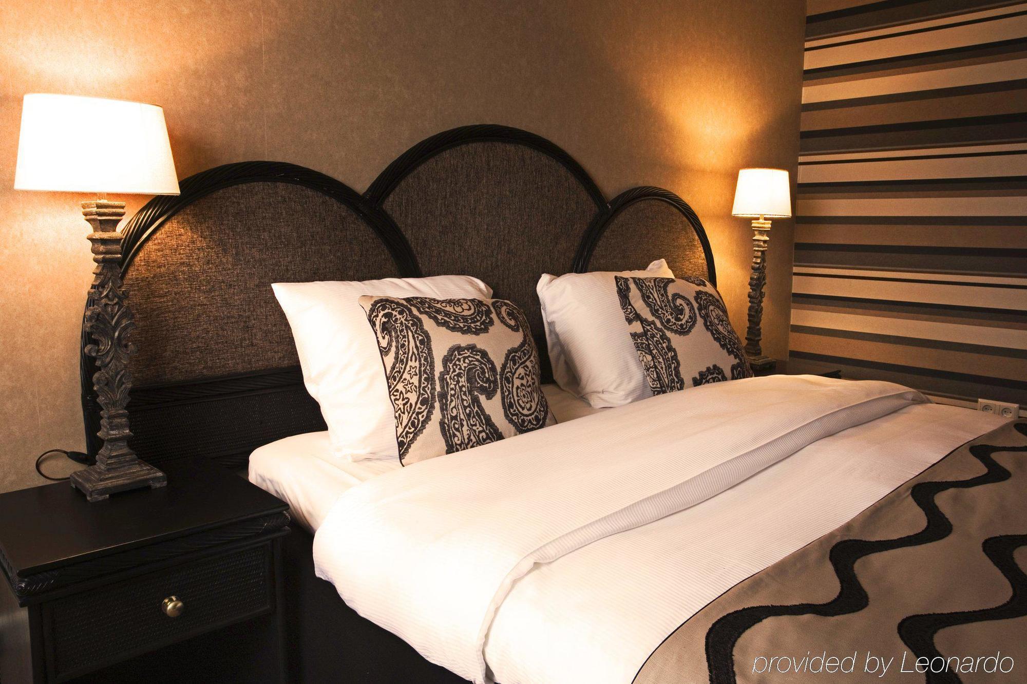 Carlton Oasis Hotel Spijkenisse Rom bilde
