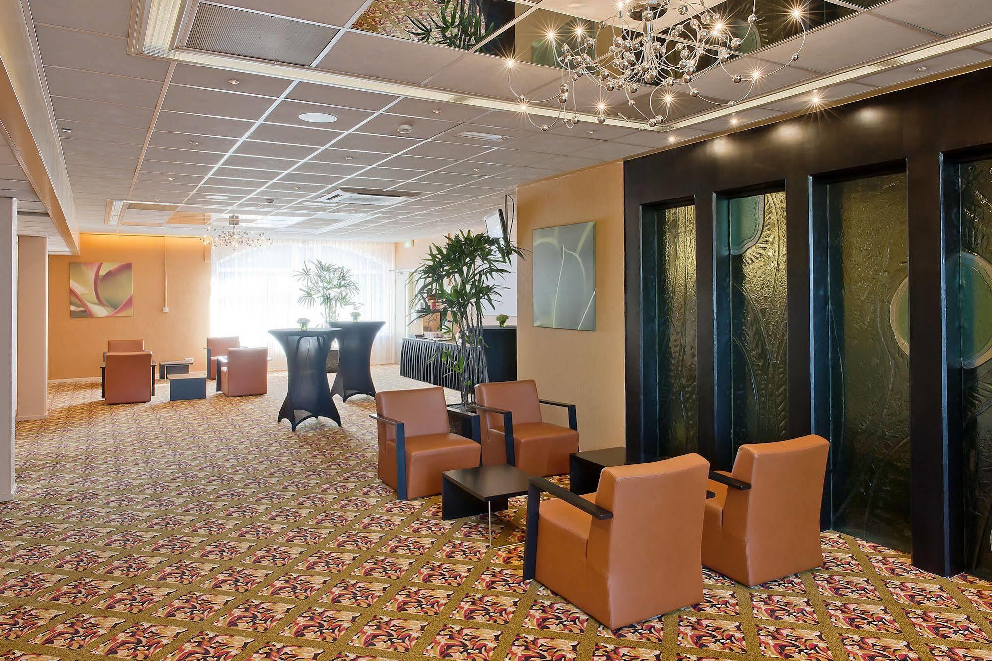 Carlton Oasis Hotel Spijkenisse Eksteriør bilde